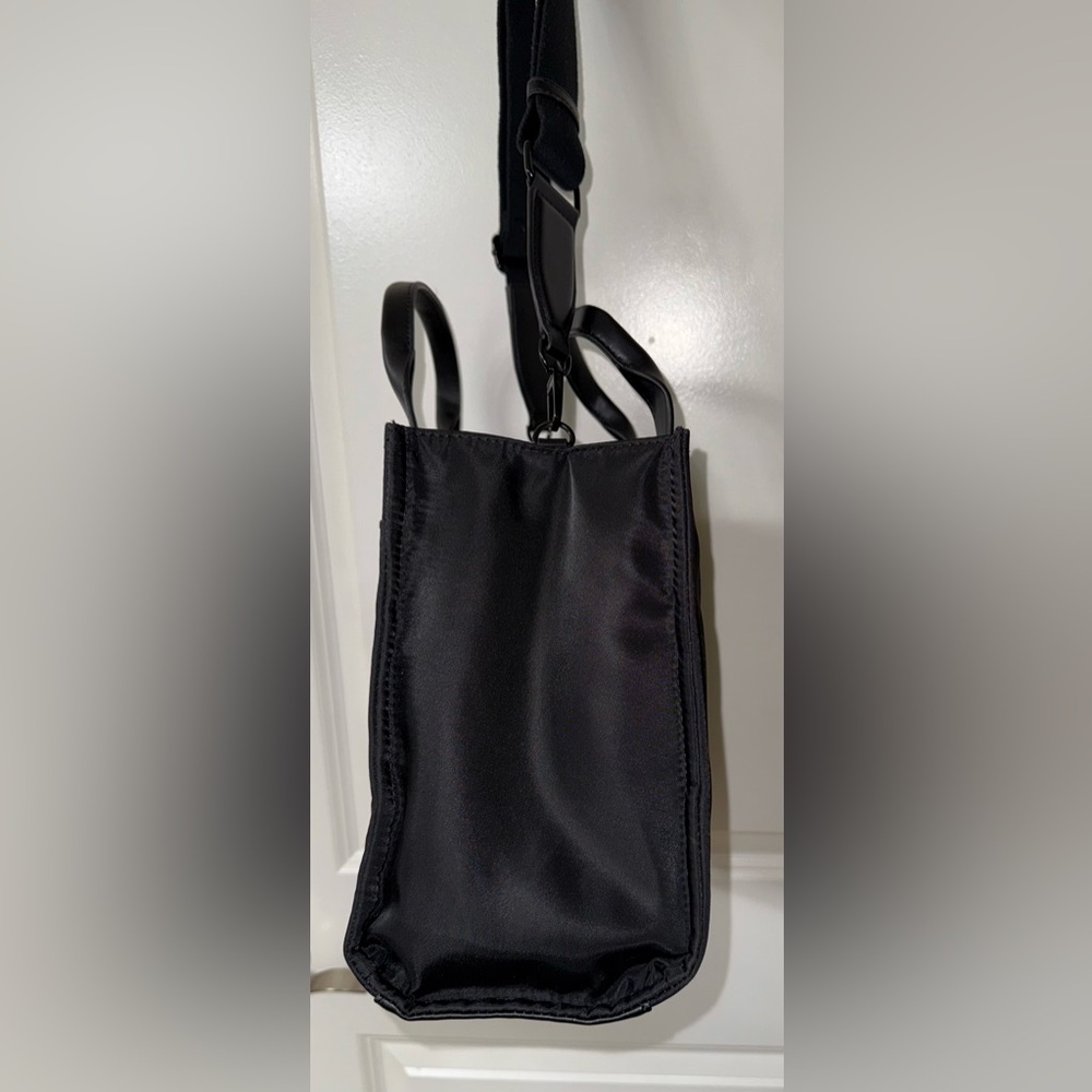 DKNY Mara MD Tote - Picture 3 of 11